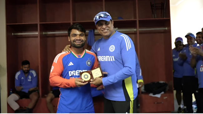 Rinku Singh Shines on the Field, Wins Best Fielder Medal