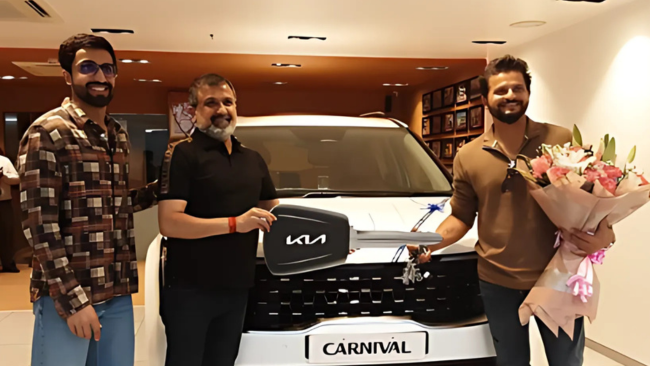 Suresh Raina Buys a New Kia Carnival and Celebrates with Friends