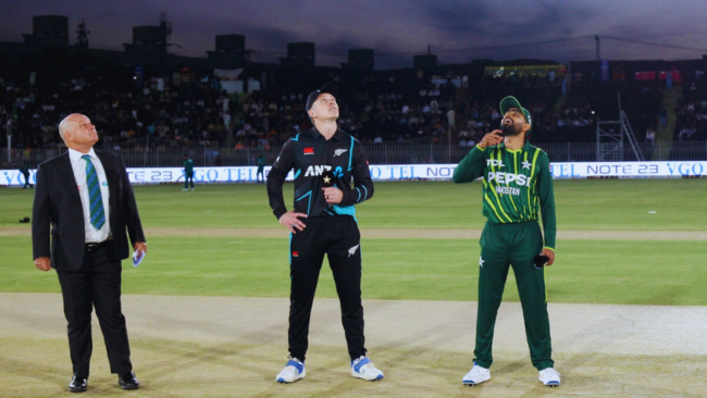 Afridi Powers Pakistan to T20 Victory Over New Zealand